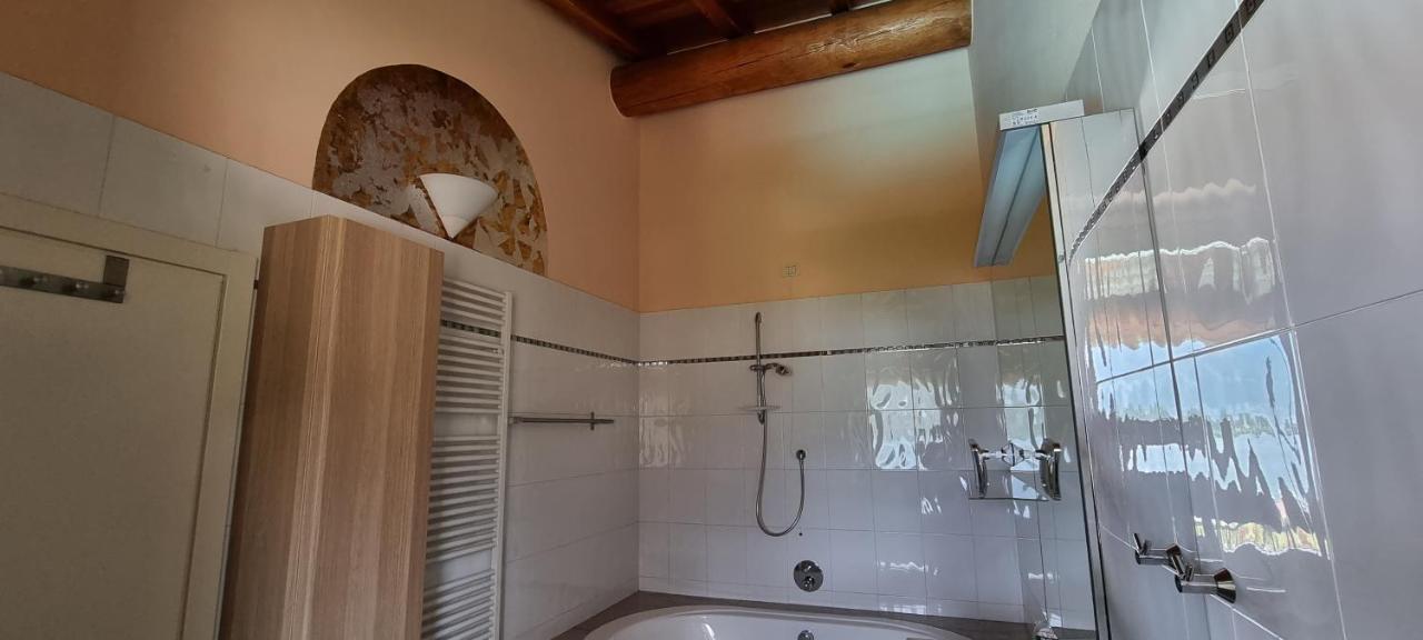 Casa Romantica Colico Exterior foto