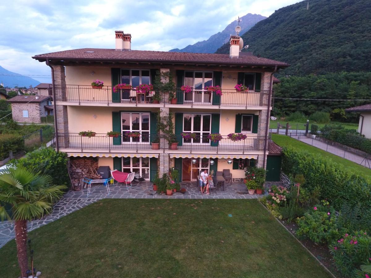 Casa Romantica Colico Exterior foto